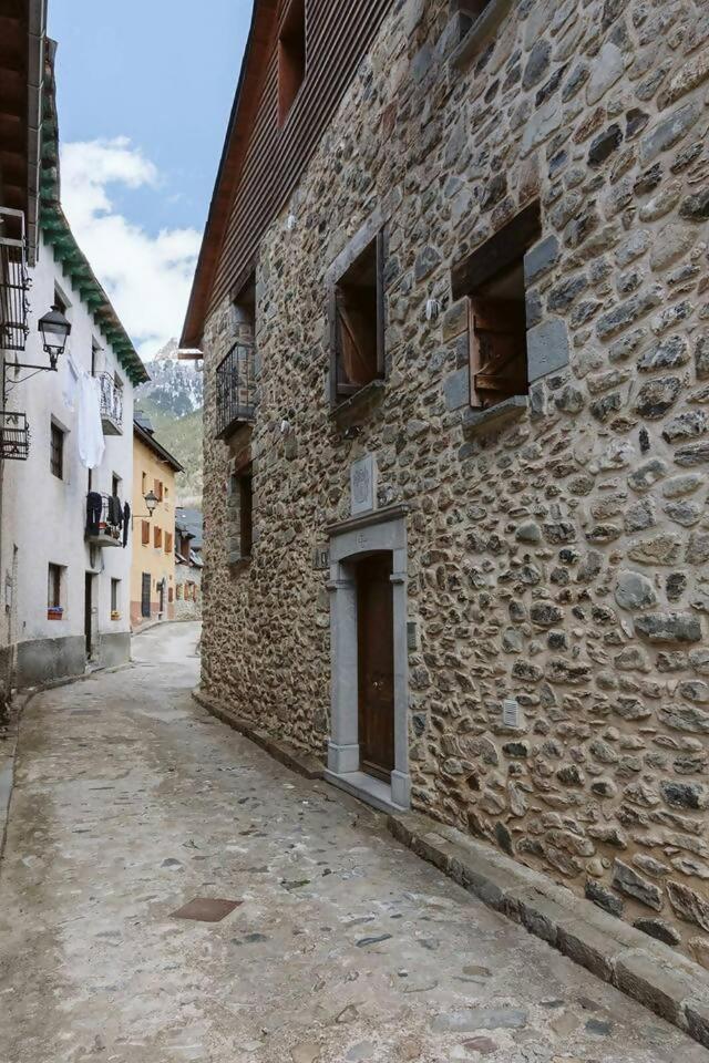 Cantal Sallent De Gallego Sencillo Y Acogedor Exteriör bild