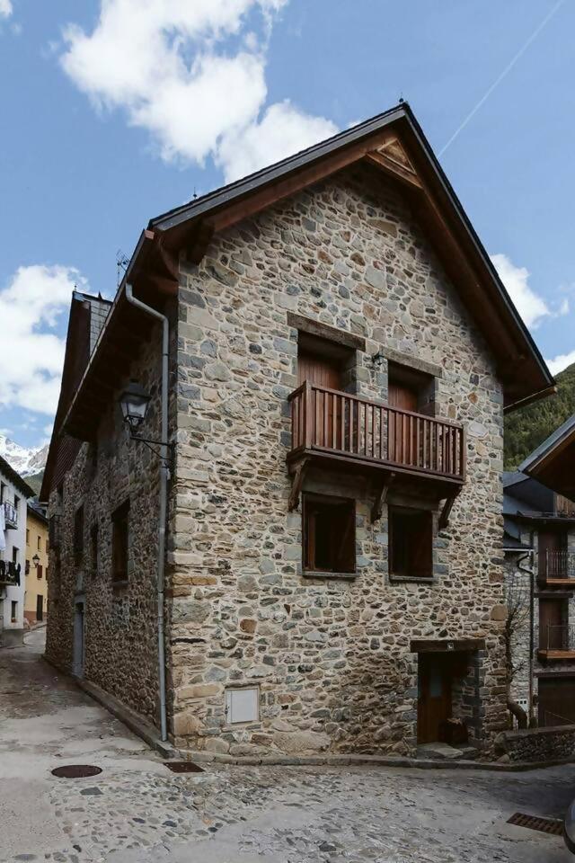 Cantal Sallent De Gallego Sencillo Y Acogedor Exteriör bild